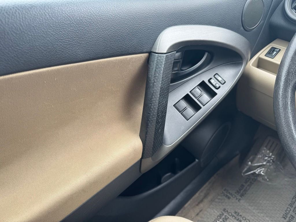 2011 Toyota RAV4 Base