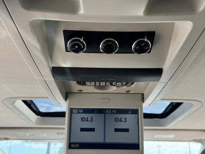 2010 Volkswagen Routan SEL