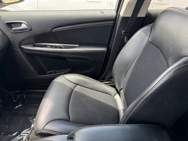 2020 Dodge Journey Crossroad