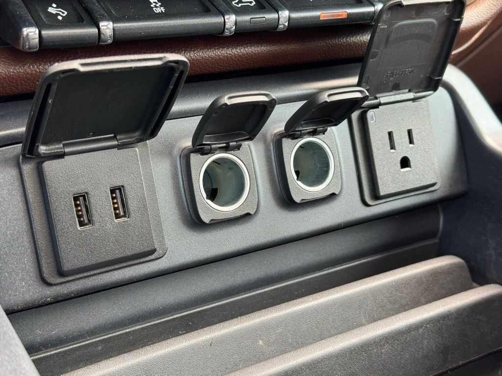 2016 Chevrolet Silverado 1500 High Country