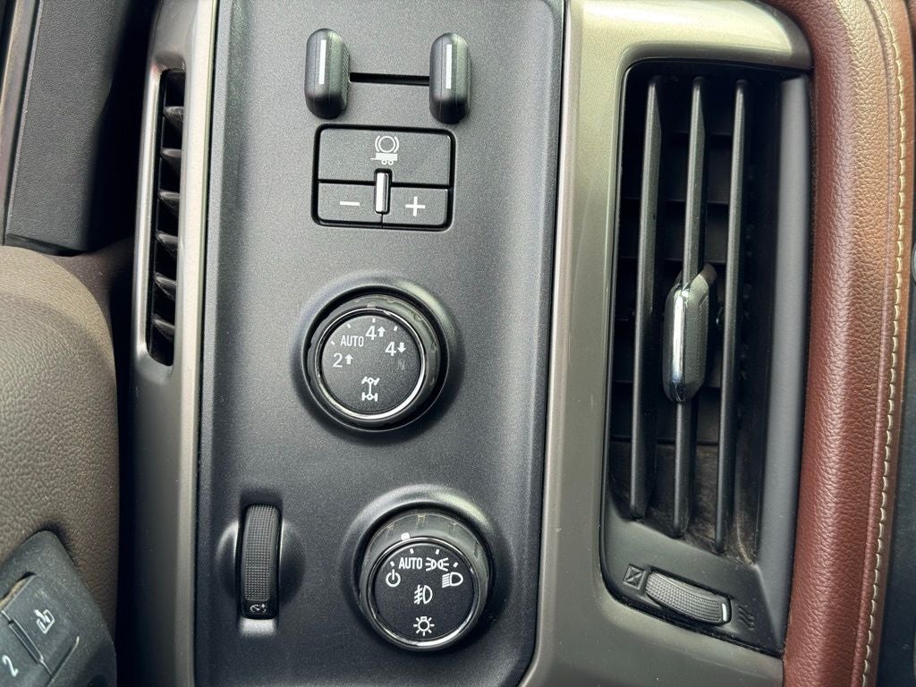 2016 Chevrolet Silverado 1500 High Country
