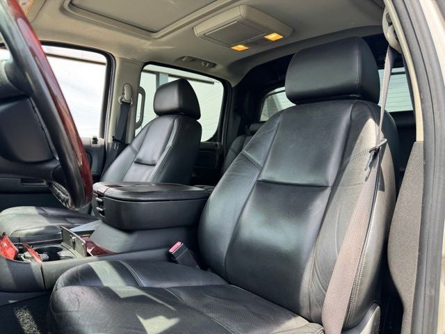 2008 Cadillac Escalade EXT Base
