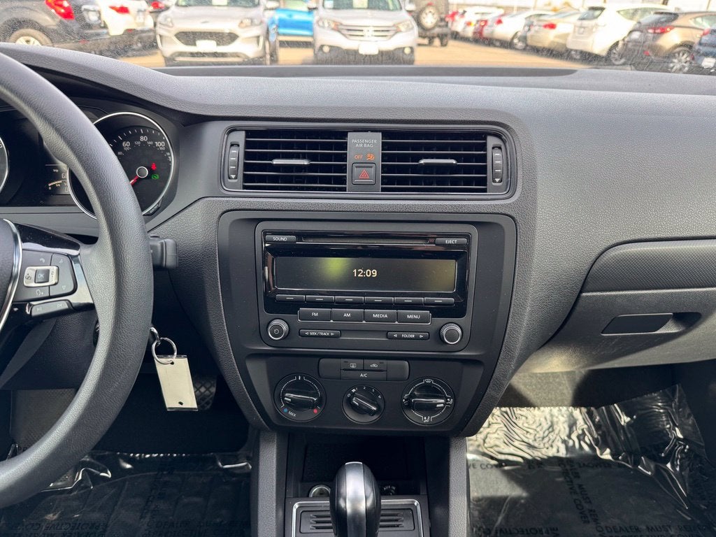 2015 Volkswagen Jetta 2.0L S
