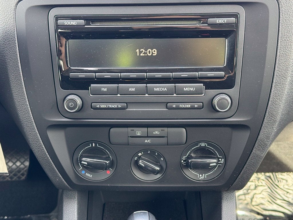 2015 Volkswagen Jetta 2.0L S