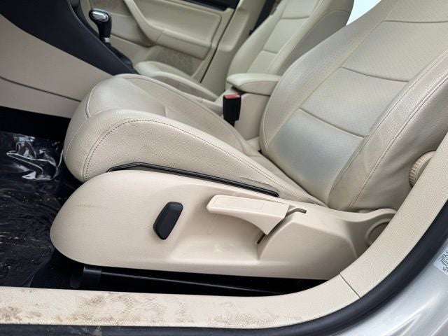 2011 Volkswagen Jetta SportWagen 2.0L TDI