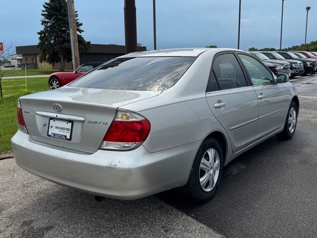 2005 Toyota Camry LE