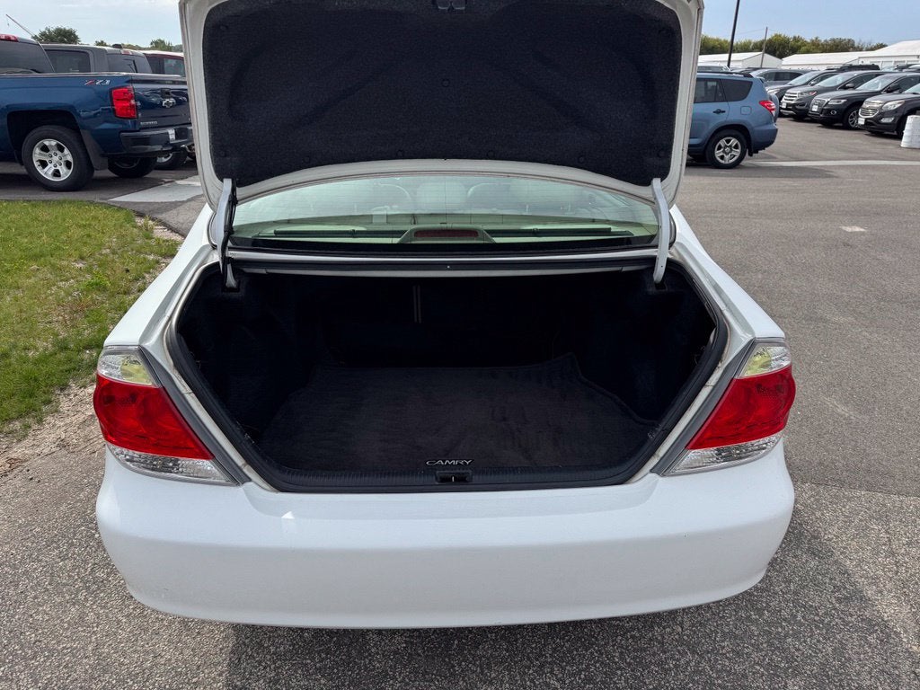 2005 Toyota Camry LE MECHANICS SPECIAL