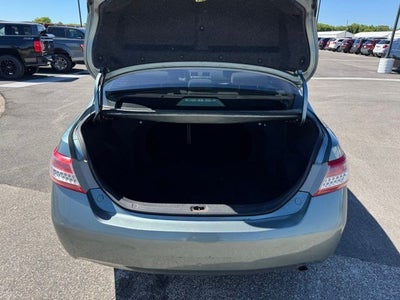 2010 Toyota Camry LE