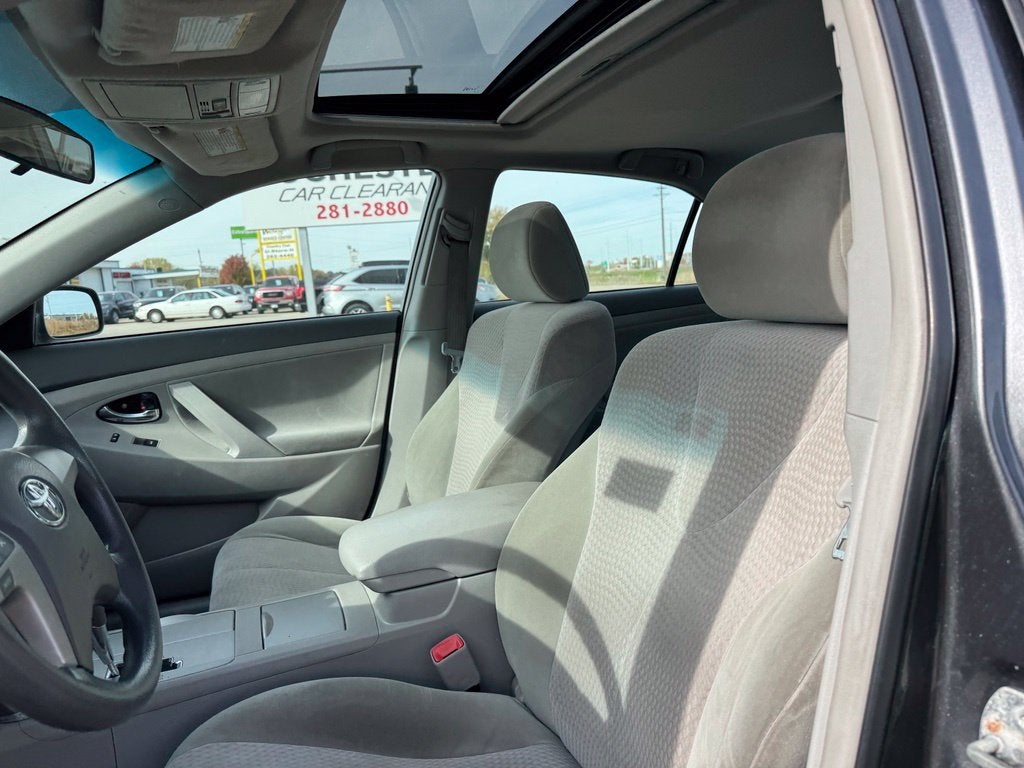 2010 Toyota Camry LE