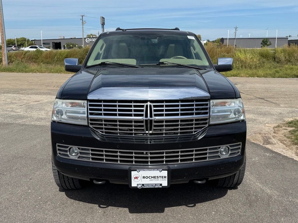 2010 Lincoln Navigator L Base