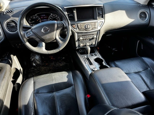 2018 Nissan Pathfinder SL