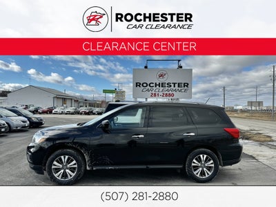 2018 Nissan Pathfinder SV