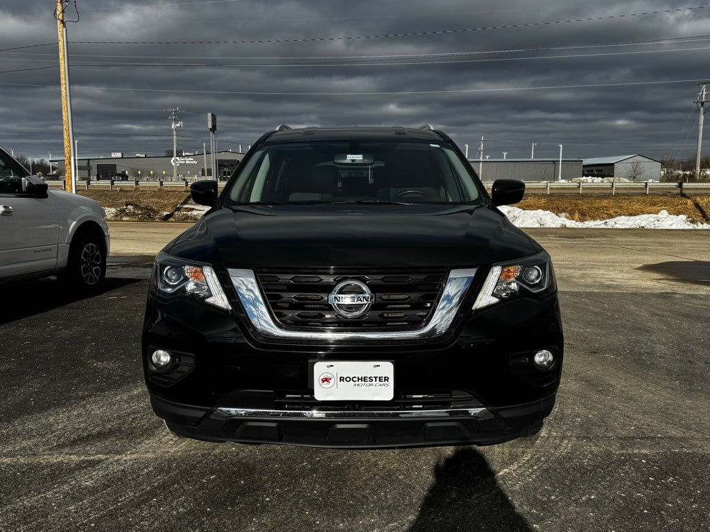 2018 Nissan Pathfinder SV