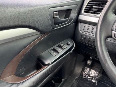 2014 Toyota Highlander LE Plus V6