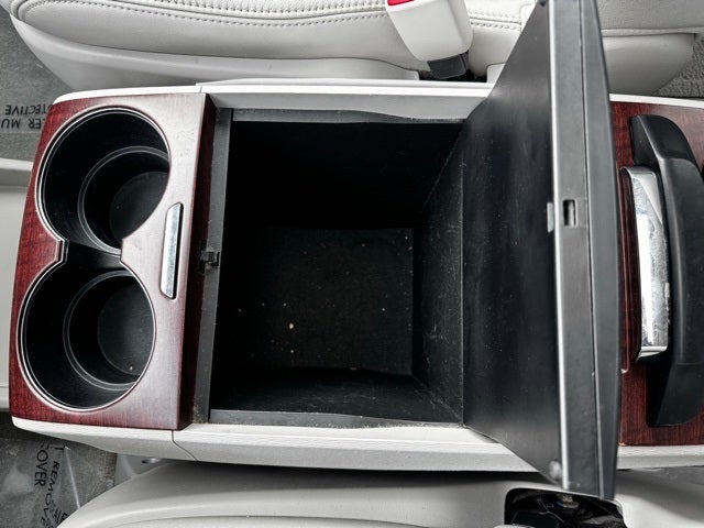 2013 Toyota Sienna XLE 7 Passenger