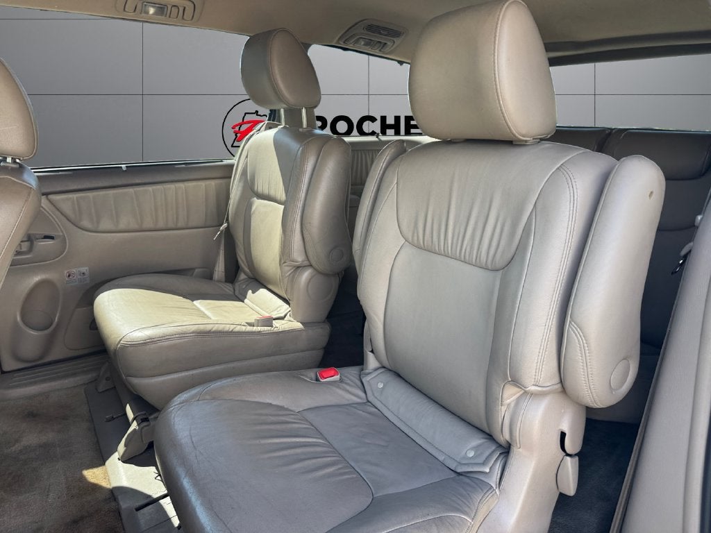 2010 Toyota Sienna XLE
