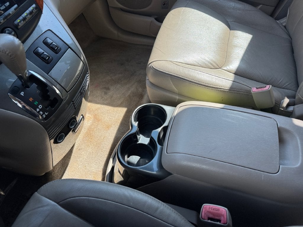 2010 Toyota Sienna XLE