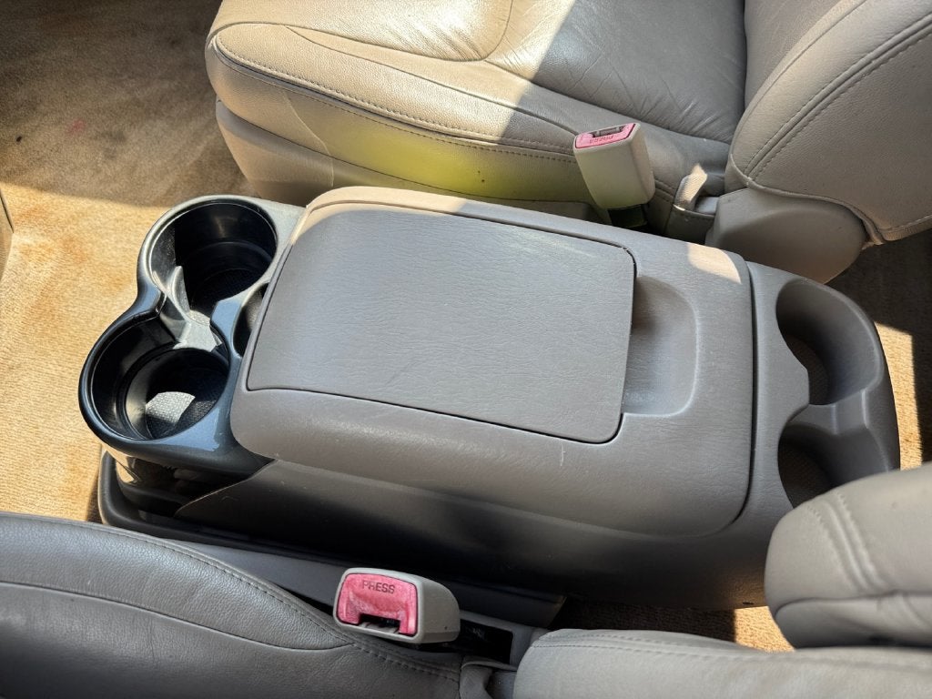 2010 Toyota Sienna XLE