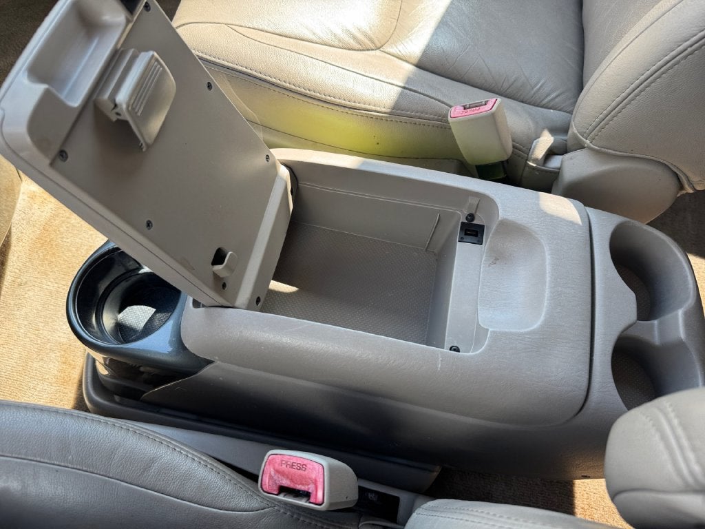2010 Toyota Sienna XLE