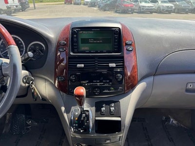 2005 Toyota Sienna XLE Limited