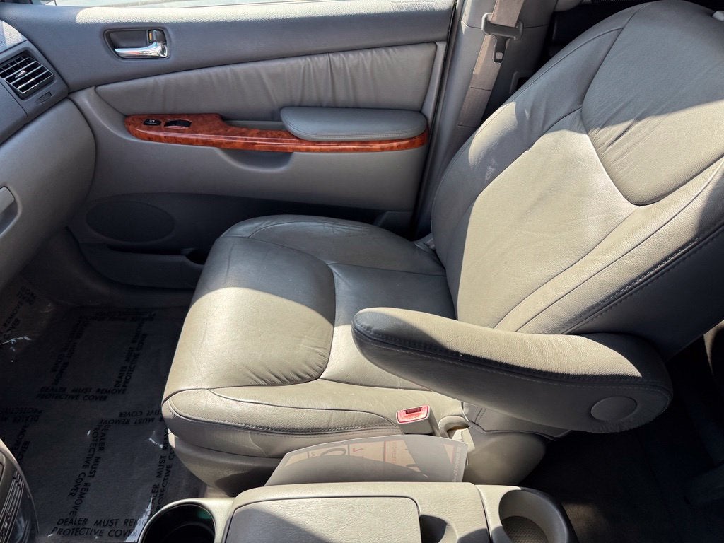 2006 Toyota Sienna XLE
