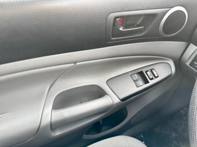 2014 Toyota Tacoma Base V6