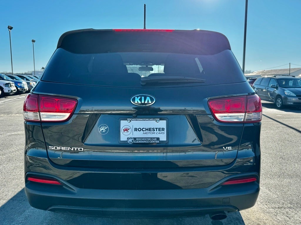 2016 Kia Sorento LX