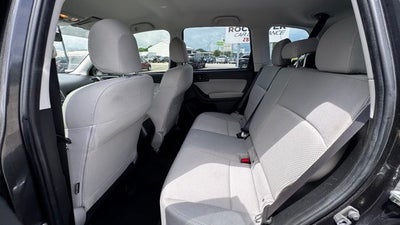 2014 Subaru Forester 2.5i