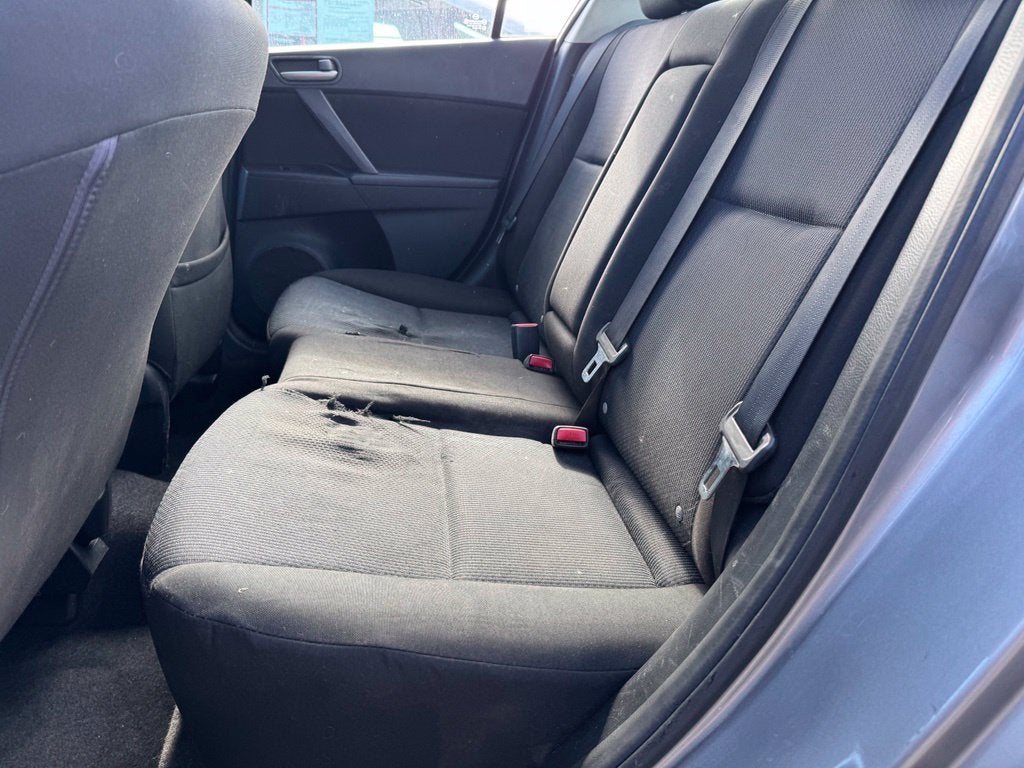2011 Mazda Mazda3 i Touring