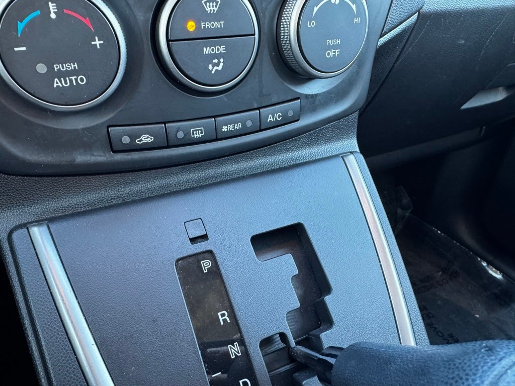 2014 Mazda Mazda5 Sport