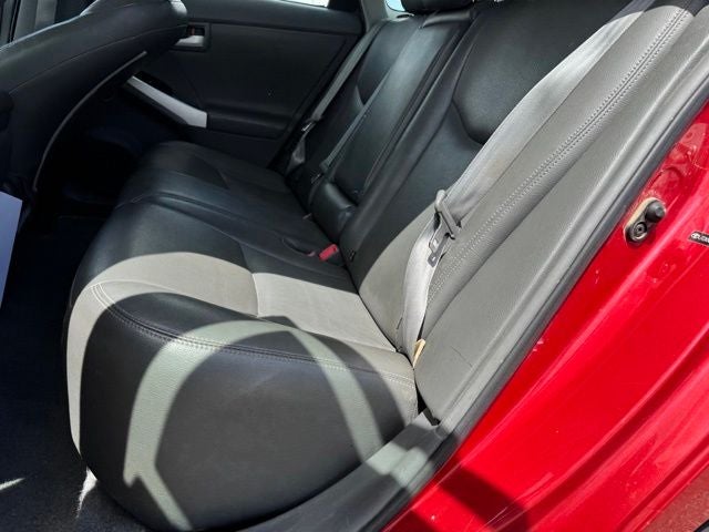 2010 Toyota Prius III