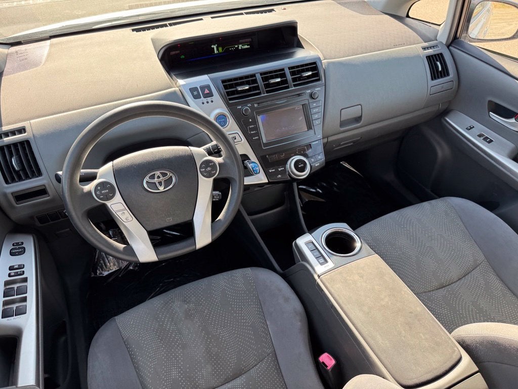 2014 Toyota Prius v Two