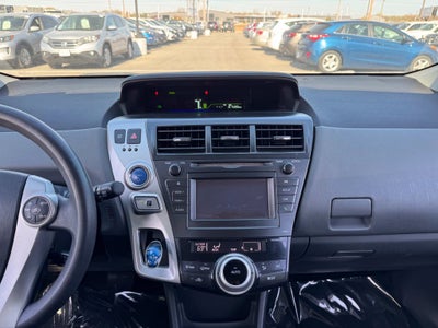 2014 Toyota Prius v Two