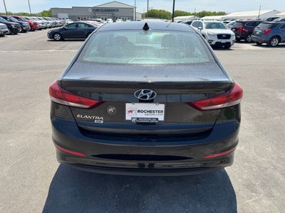 2017 Hyundai Elantra SE