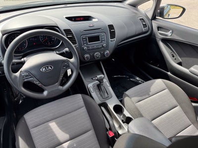 2014 Kia Forte LX canadian vehicle
