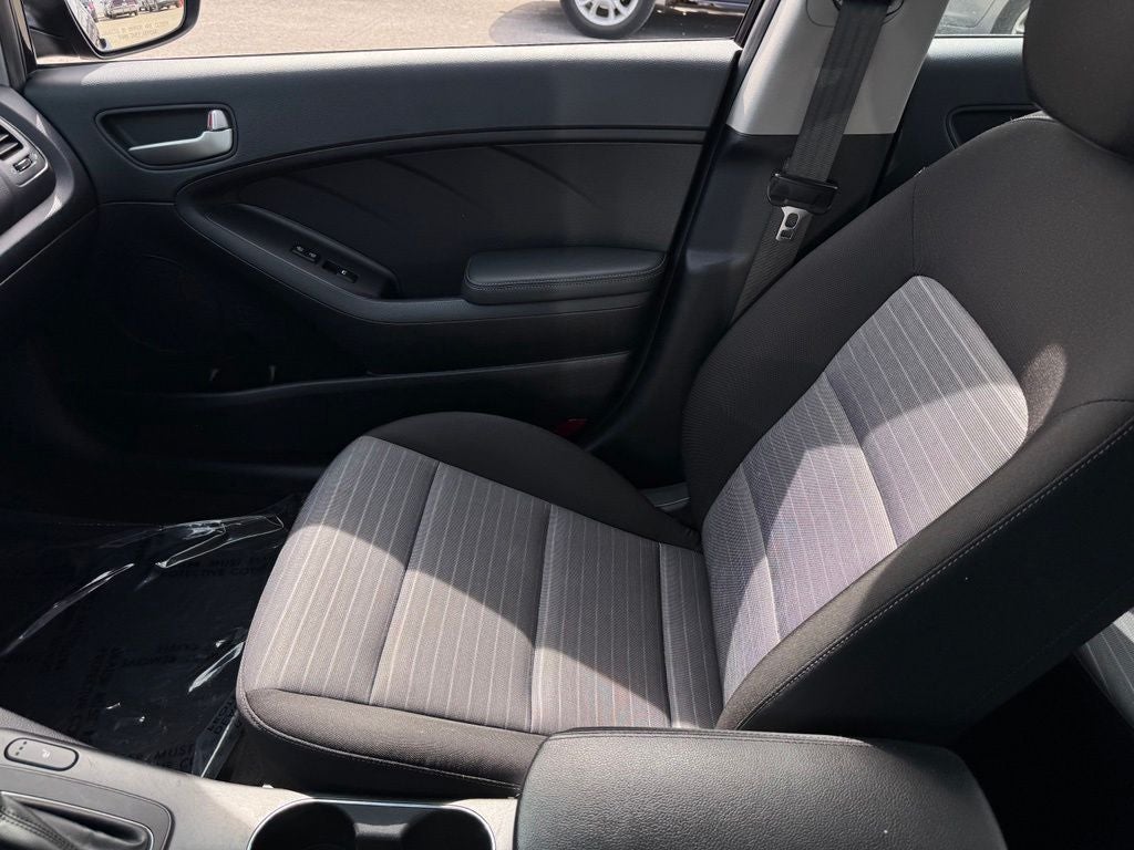 2014 Kia Forte LX canadian vehicle