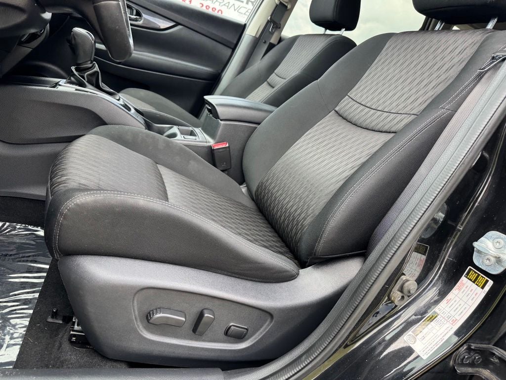 2017 Nissan Rogue SV AWD