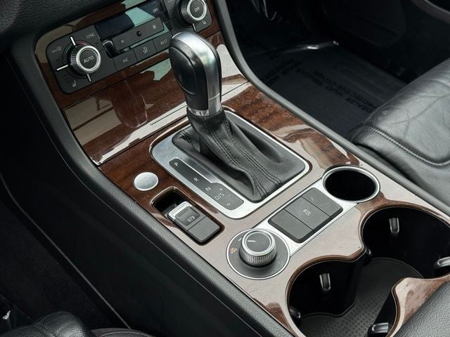 2015 Volkswagen Touareg V6 TDI Lux