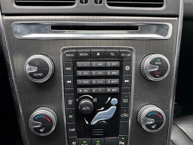 2016 Volvo XC60 T6 Drive-E