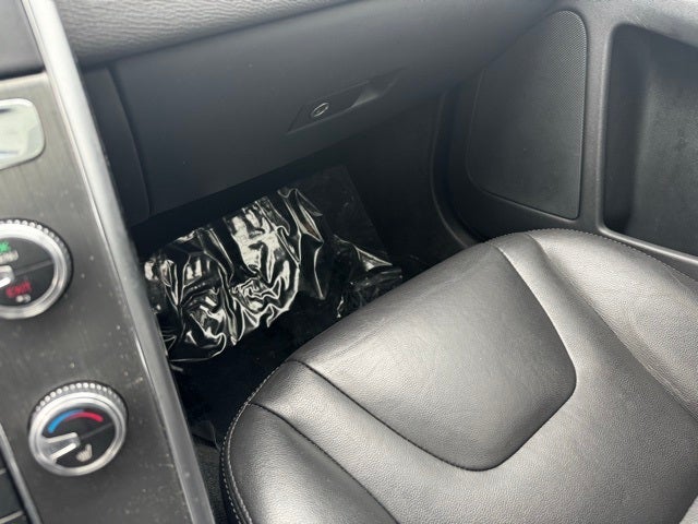 2016 Volvo XC60 T6 Drive-E