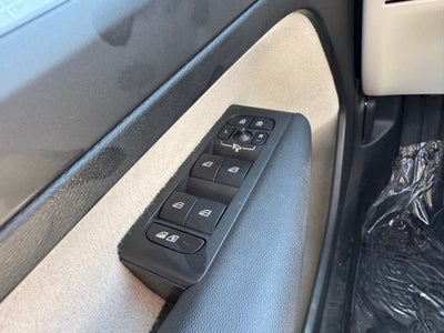 2019 Volvo XC40 Momentum
